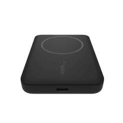 BOOST↑CHARGE Magnetic Wireless Power Bank for iPhone 12/13, 2500mAh, Black (BPD002btBK)<Belkin Outlet