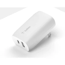 BoostCharge USB Universal Wall Charger, White (WCB007dqWH)<Belkin Discount