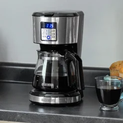 Black & Decker 12-Cups Automatic Drip Coffee Maker (CM1331S)