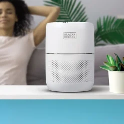 Black & Decker HEPA Tabletop Air Purifier, 3-Speed, White (BAPT02)