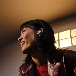 QuietComfort Ultra True Wireless Noise Cancelling In-Ear Earbuds, White Smoke (882826-0020)<Bose Sale