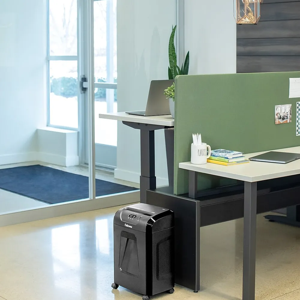 Clearance Fellowes Powershred 12C 12-Sheet Cross-Cut Personal Shredder (7120006)