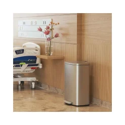 Stainless Steel Trash Can with Hinged Lid, 13.2-Gallon, Silver (HLSS13RFR)<HLS Commercial Outlet