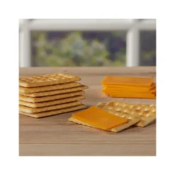 Club Crackers Kellogg's Club Original Crackers, 0.25 oz., 500 Packs/Box, 500/Pack ( 033451 )