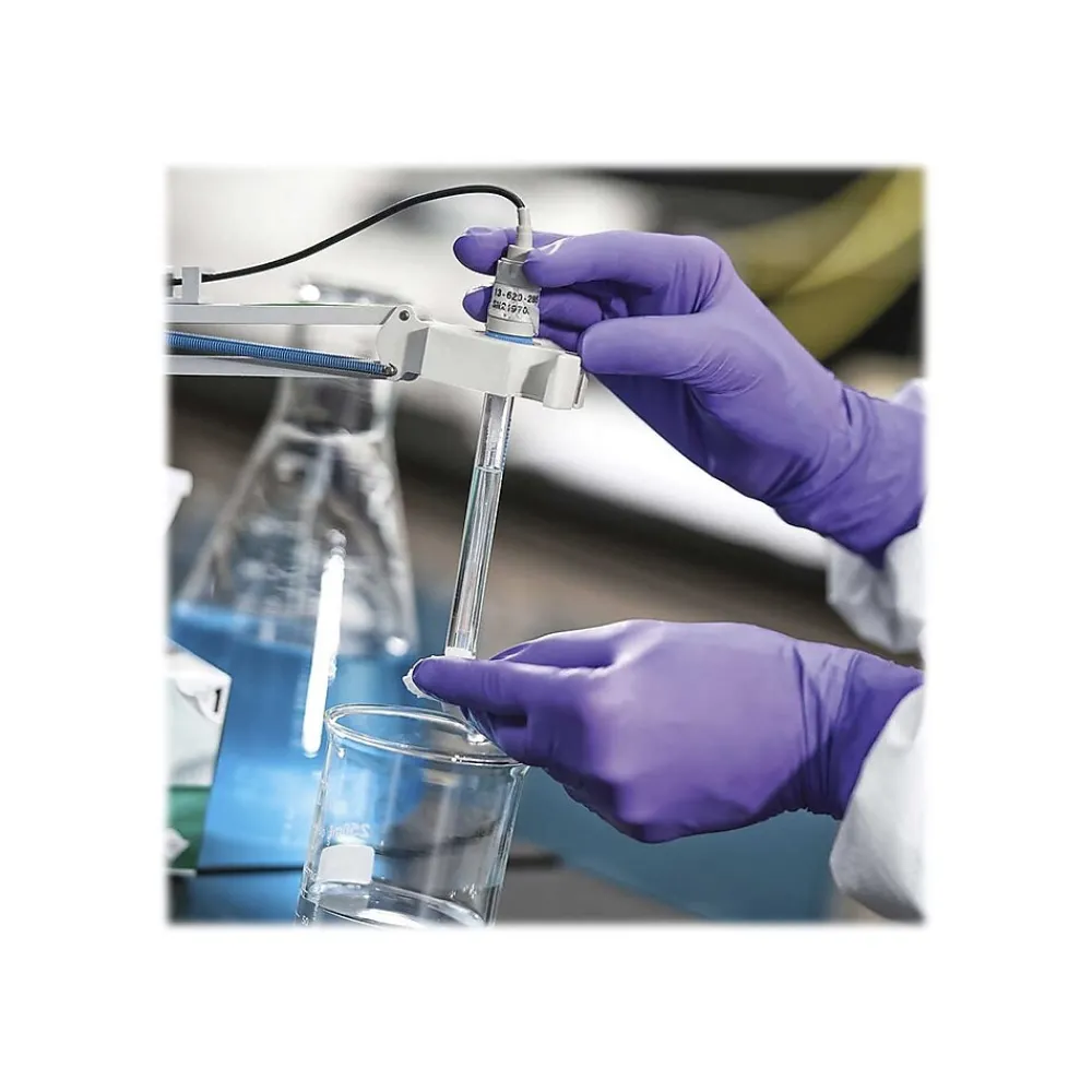 Powder Free Nitrile Exam Gloves, Medium, Purple, 100/Box (55082)<Kimberly-Clark Clearance