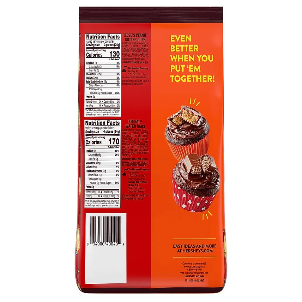 Hershey's KIT KAT and REESE'S Assorted Milk Chocolate Flavored Miniatures, Candy Party Pack, 33.36 oz (HEC40040)