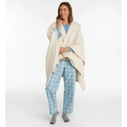 Cozy Chenille Wearable Throw, Cream (1000248687)<L.L.Bean Sale