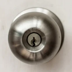 TG Quat All-Purpose Cleaners & Spray Disinfectant, Lemon Scent, 32 oz. (1027PC)<3M Clearance