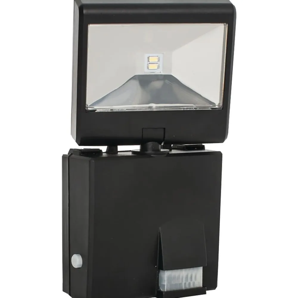 Maxsa Innovations Solar Motion 44311 LED Security Spotlight