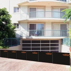 Quick Dam Universal Flood Gate, Flood Doorway Control, Expands 40