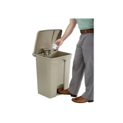 Indoor Step Trash Can, Tan Plastic, 17 Gal. (9922TN)<Safco Clearance