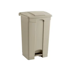 Indoor Step Trash Can, Tan Plastic, 23 Gal. (9923TN)<Safco Clearance