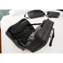 Classic Business 2.0 Laptop Rolling Briefcase, Black Polyester (141278-1041)<Samsonite Clearance