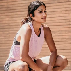 OpenRun Bone-Conduction Open-Ear Sport Headphones with Microphones, Black (VXLS803STBKUS)<Shokz Outlet