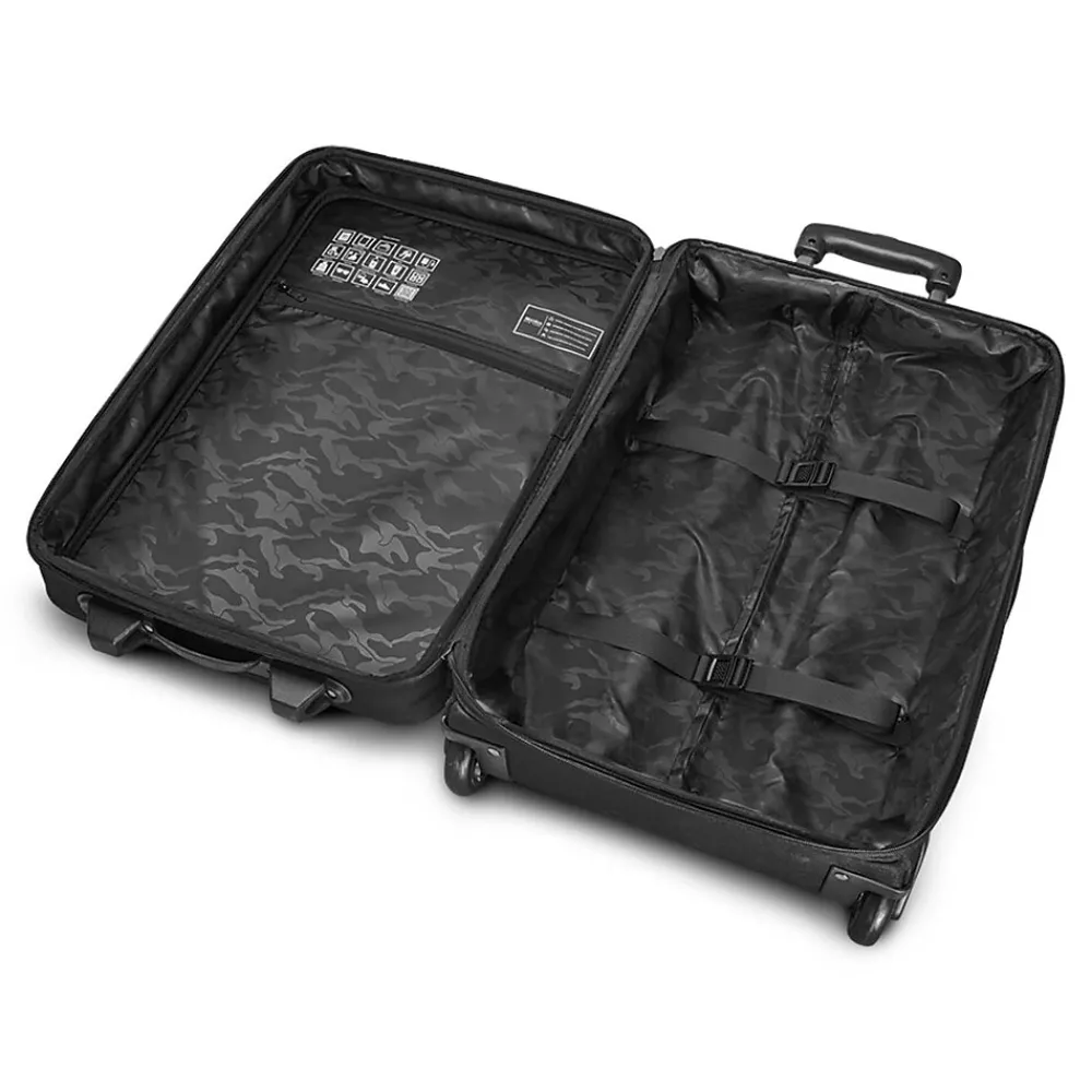 Re:treat 22" Carry-On Suitcase, 2-Wheeled, TSA Checkpoint Friendly, Black (UBN914-4)<Solo New York Hot