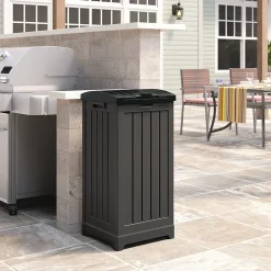 Resin Trash Can with Lid, 39 Gallon, Peppercorn and Black (GH3900)<Suncast Online