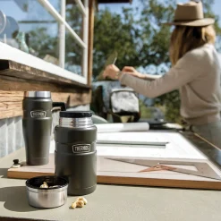 Lunch Totes & Water Bottles|Thermos 24-Ounce Stainless King Vacuum-Insulated Food Jar, Army Green (SK3020AGTRI4)