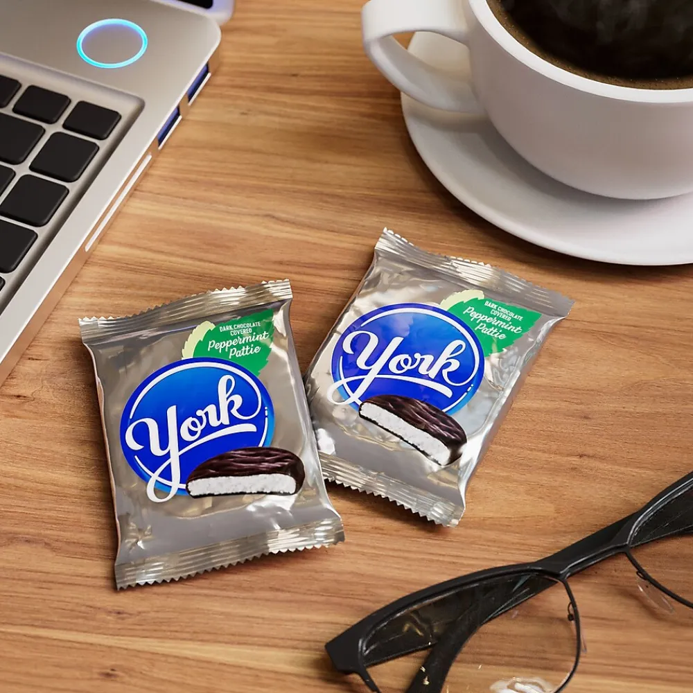 York Dark Chocolate Peppermint Patties Candy Packs, 1.4 oz., 36/Box (00330)